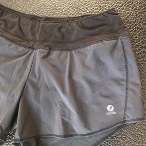 Black Oiselle Roga running shorts